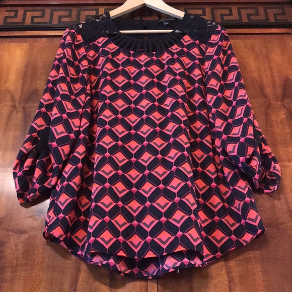 Signature Studio Women’s blouse Size L has 3/4 sleeve in great condition - Picture 9 of 12